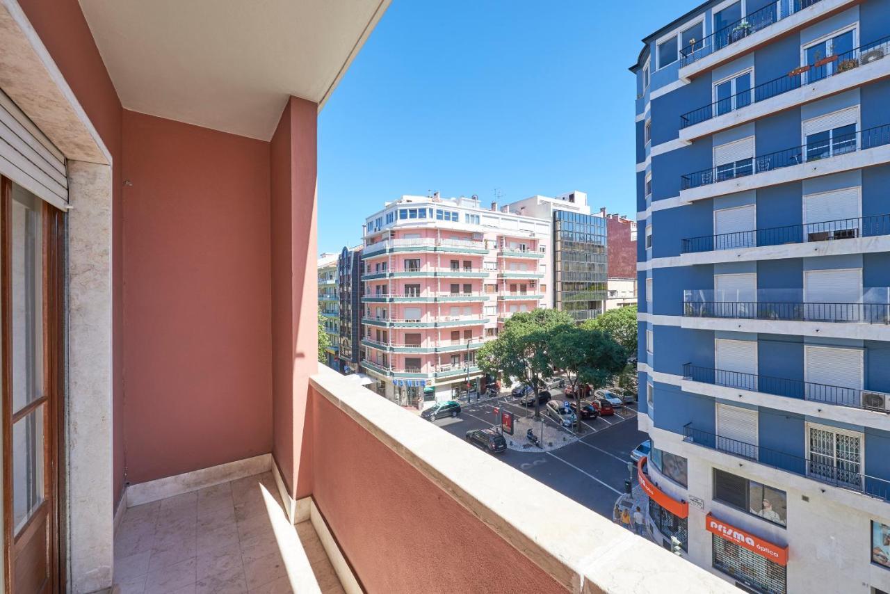 Campo Pequeno Prestige Hotel Lisbon Exterior photo