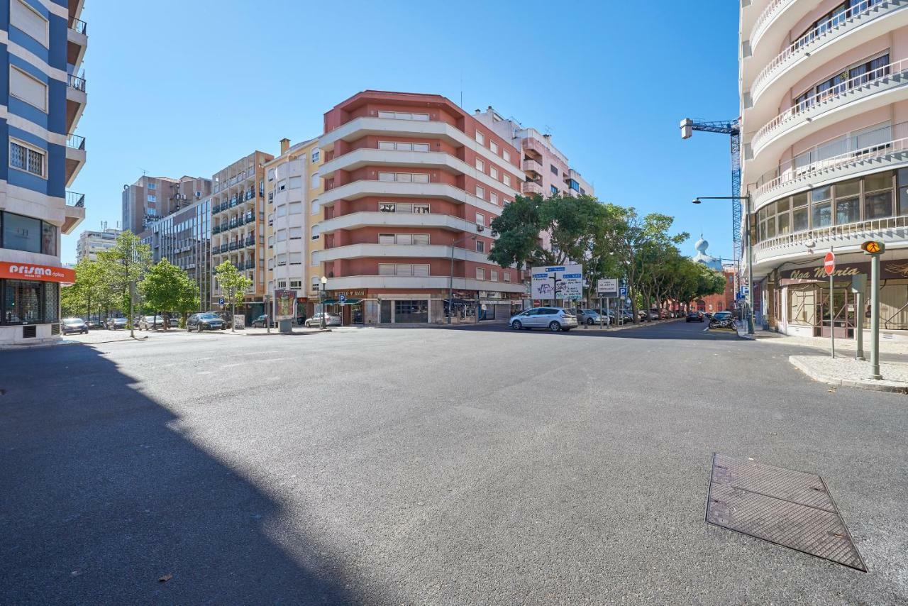 Campo Pequeno Prestige Hotel Lisbon Exterior photo